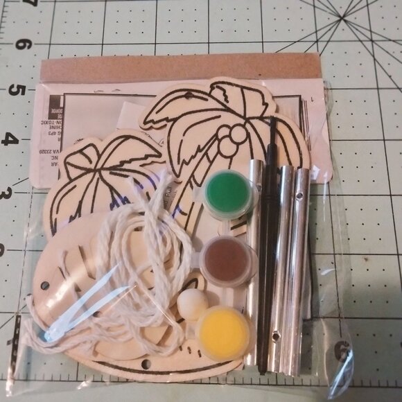 Wind Chime Craft Kit Kids Party Favor Tropical Palm Tree Coastal - Picture 2 of 5